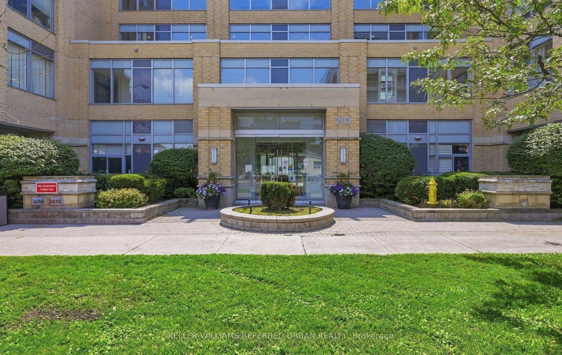 701 Sheppard Avenue W 106, Toronto, ON M3H 0B2