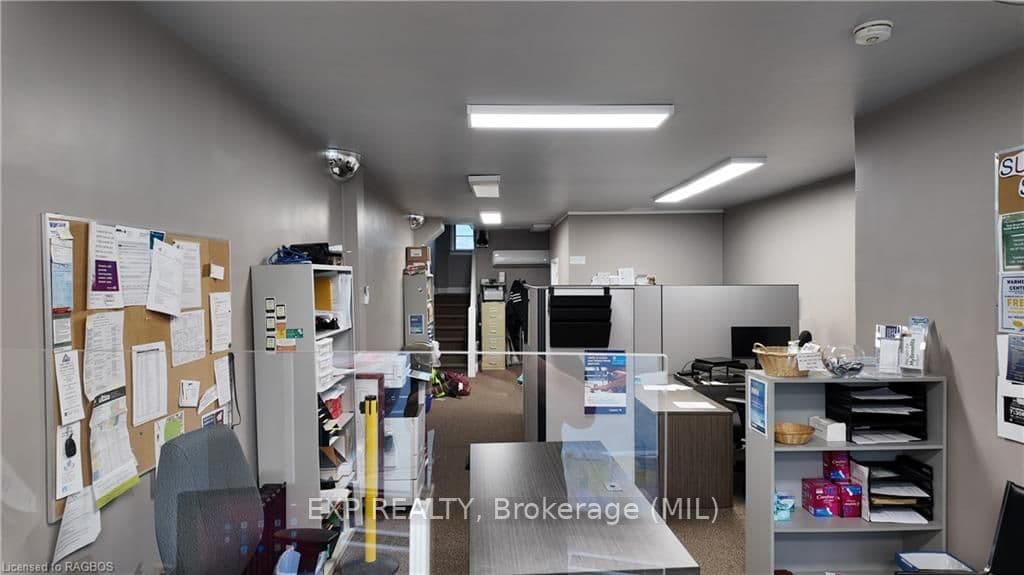 290 10TH Street, Hanover, ON N4N 1P2