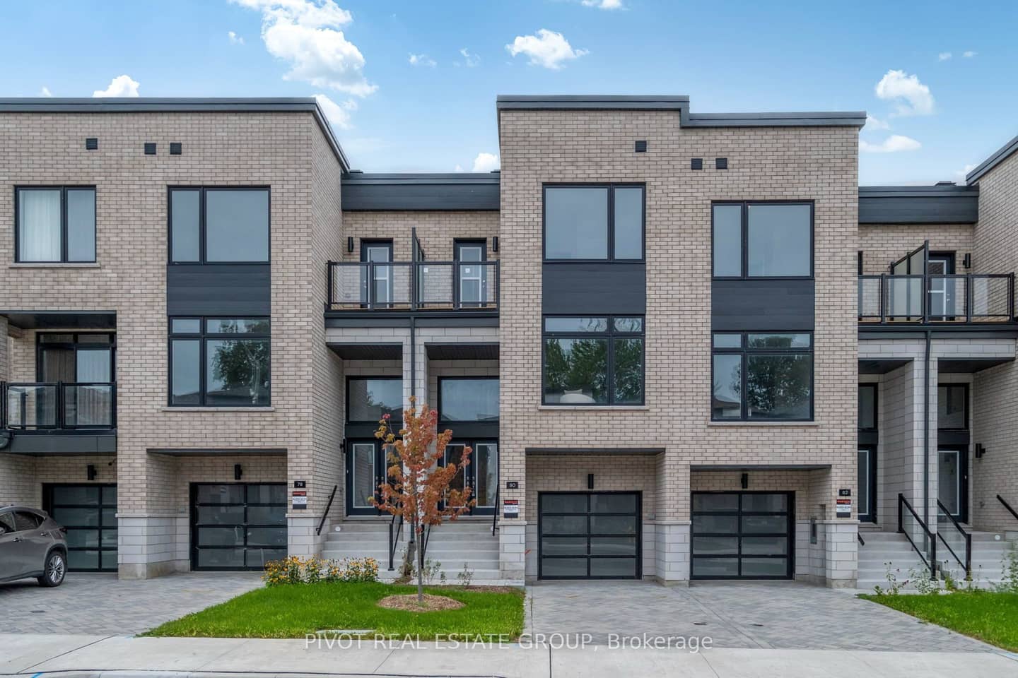 80 Danielle Moore Circle, Toronto, ON M1P 0G9