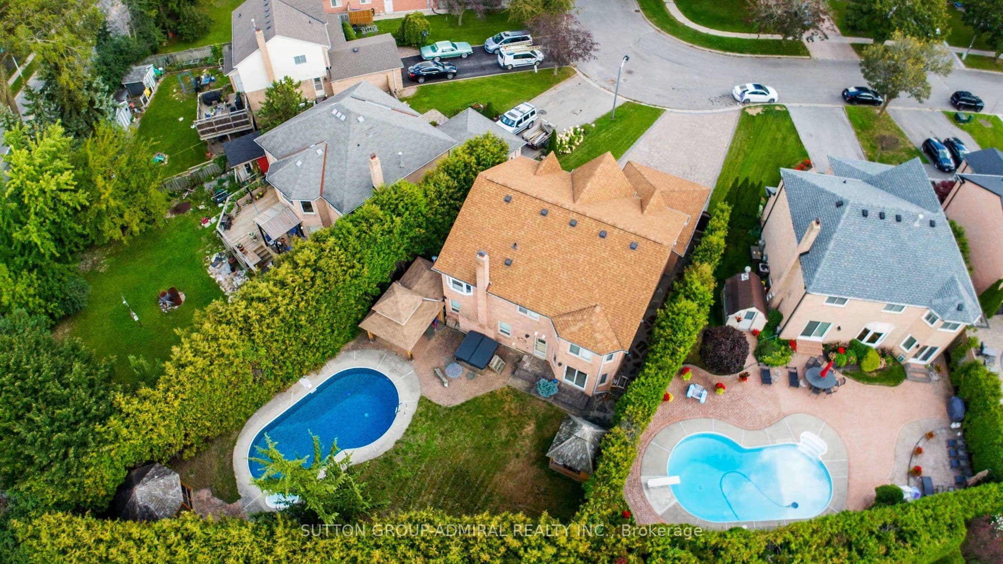 26 Albery Crescent, Aurora, ON L4G 5R7