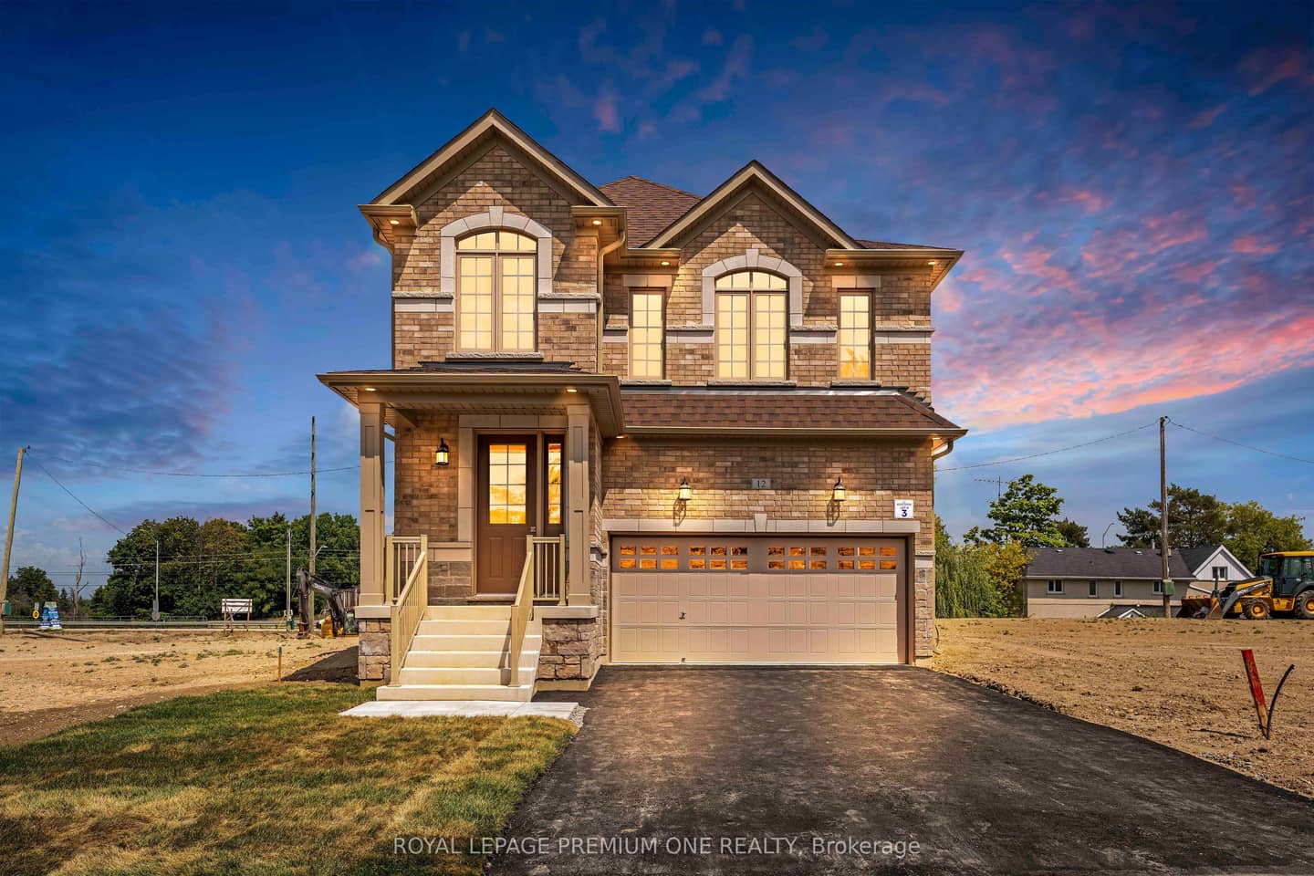 8 Jack Kenny Court, Caledon, ON L7E 2M5