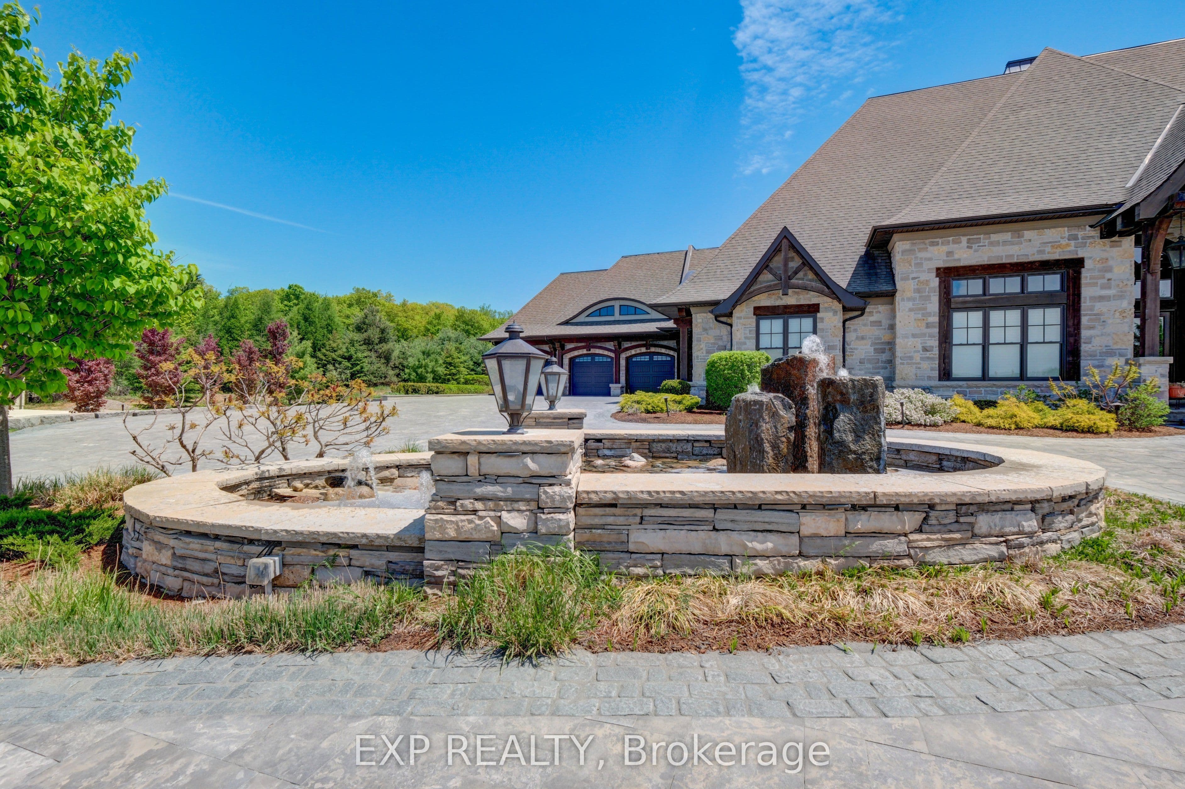21 Edgewild Drive, Caledon, ON L7E 4H7