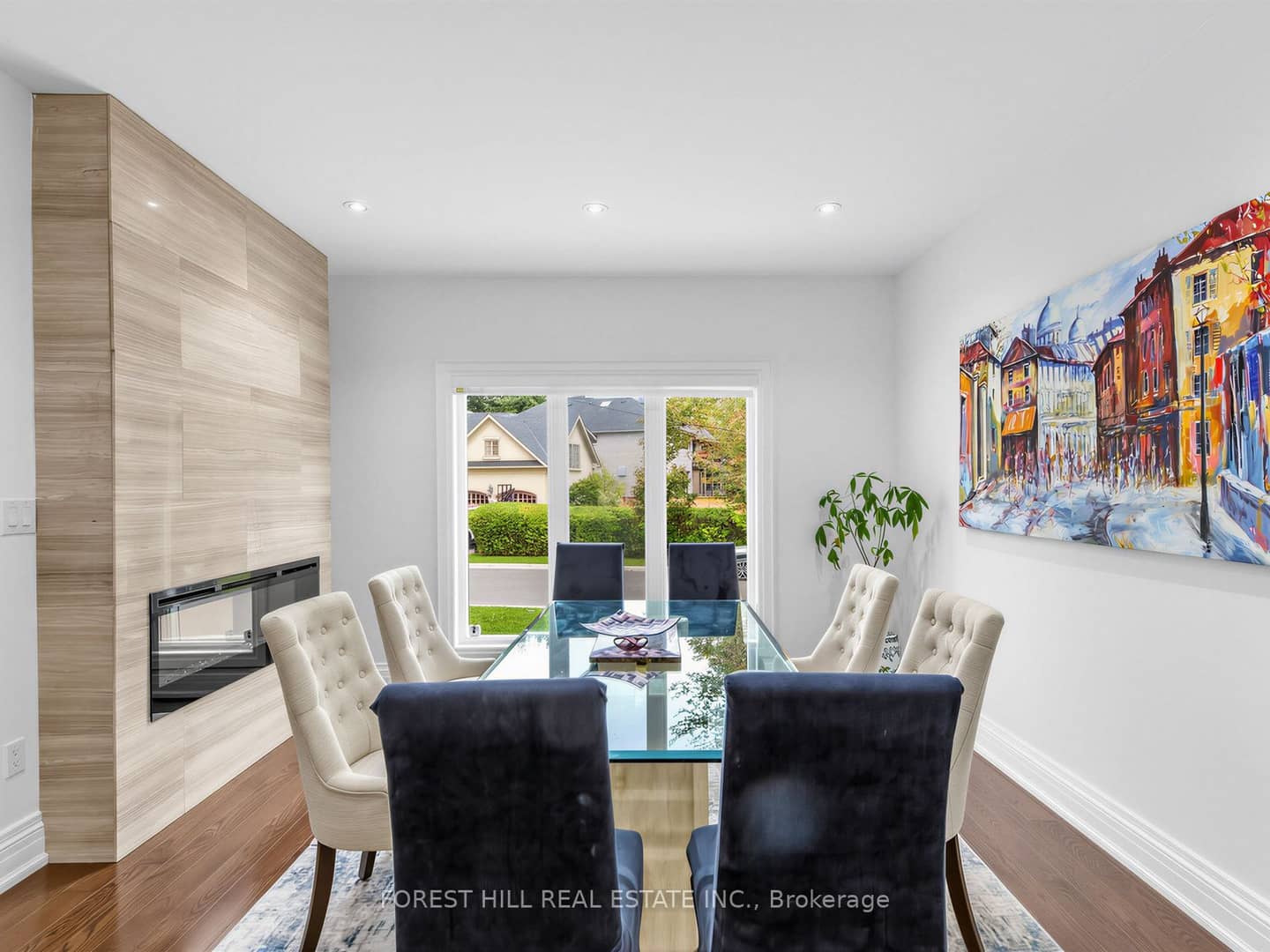 6 Romney Road, Toronto, ON M3H 1H2