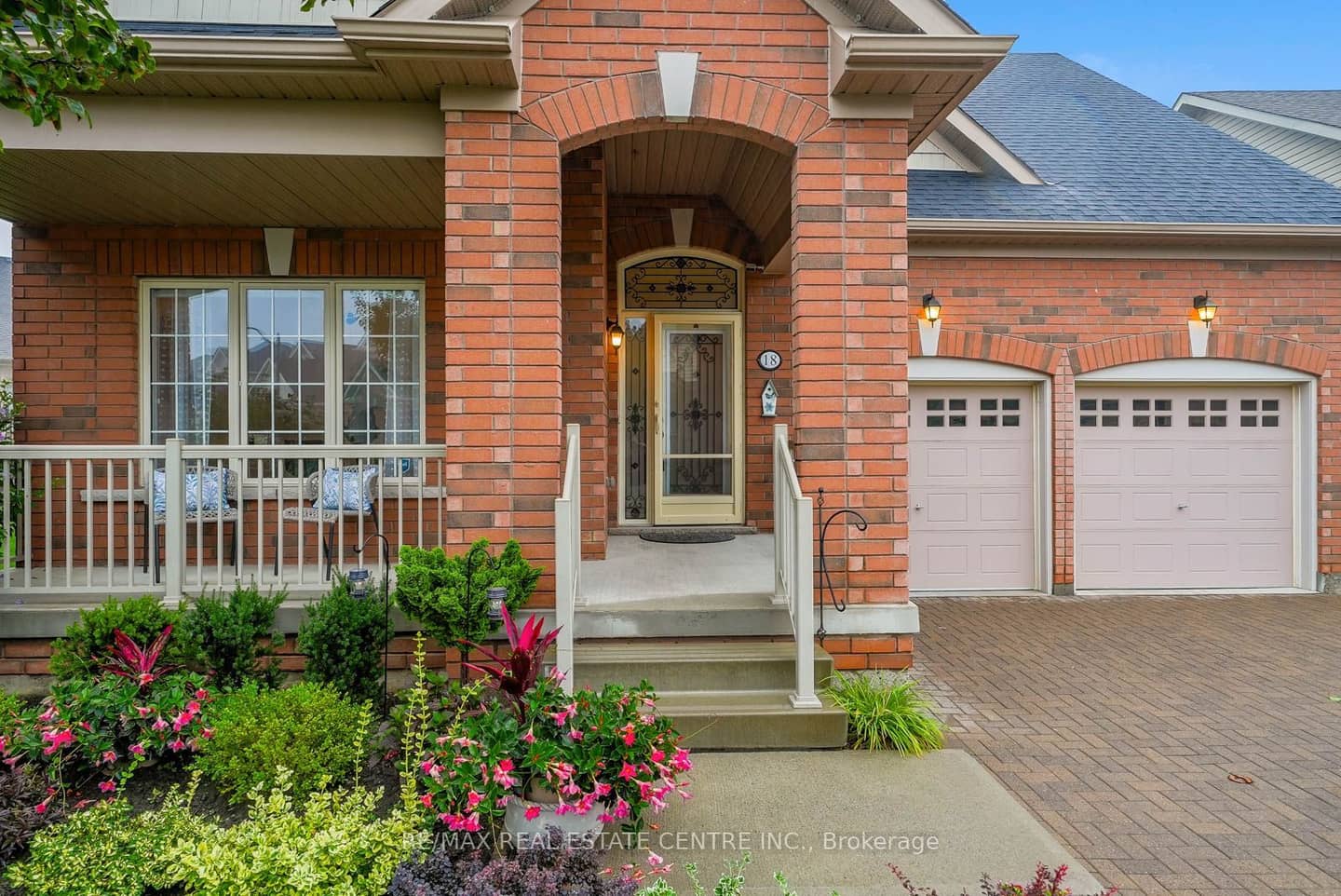 18 Seedhouse Road, Brampton, ON L6R 3Z5