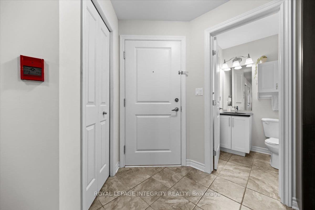100 Prestige Circle 5, Orleans - Cumberland and Area, ON K4A 0Y1