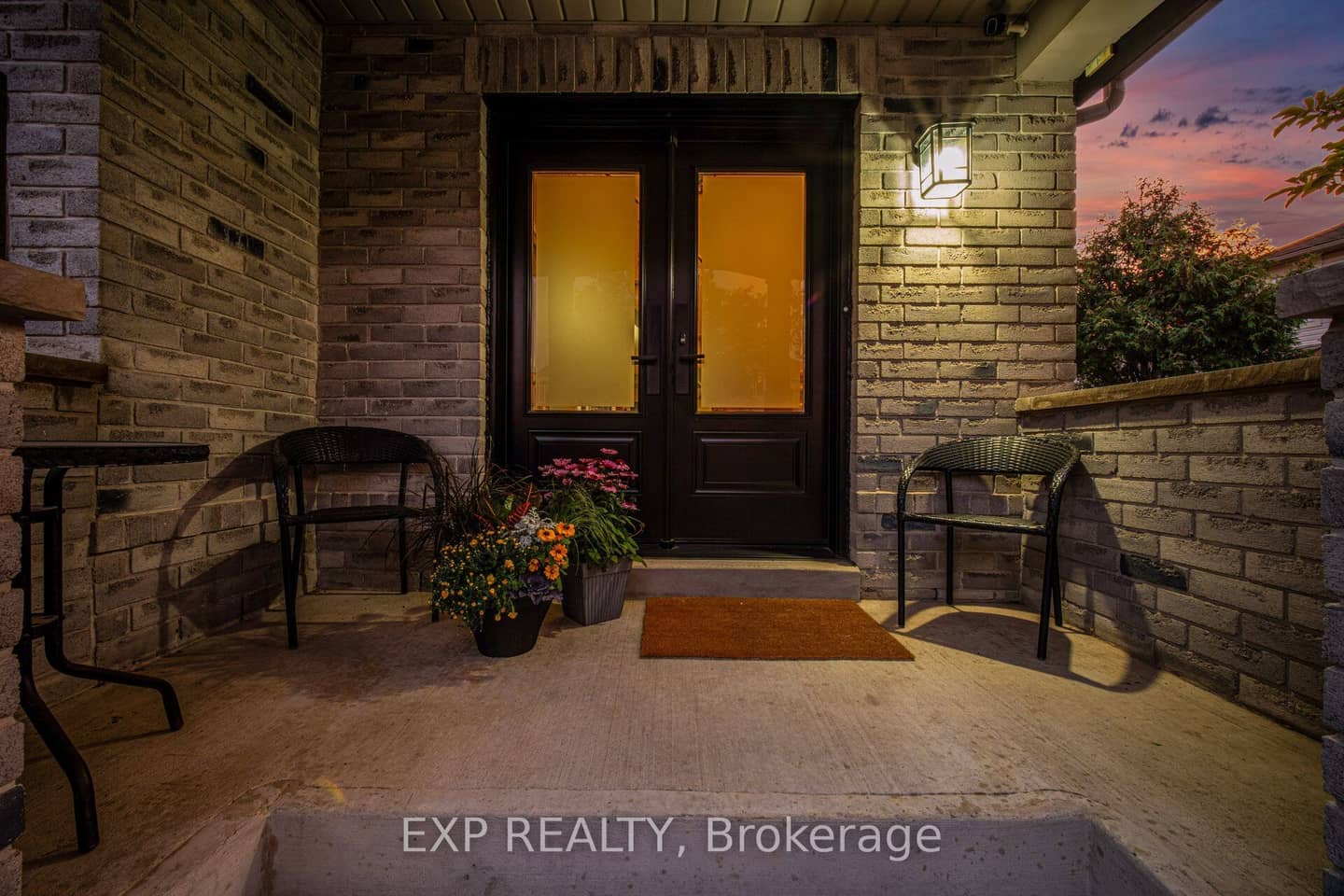 1014 Bradley Terrace, Milton, ON L9T 5S7
