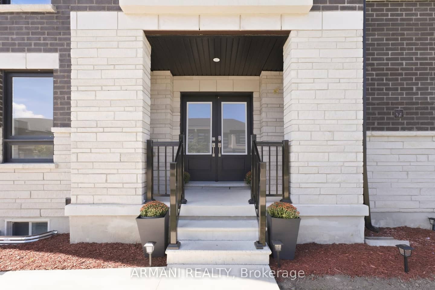 86 Riley Reed Lane, Richmond Hill, ON L4S 0M3