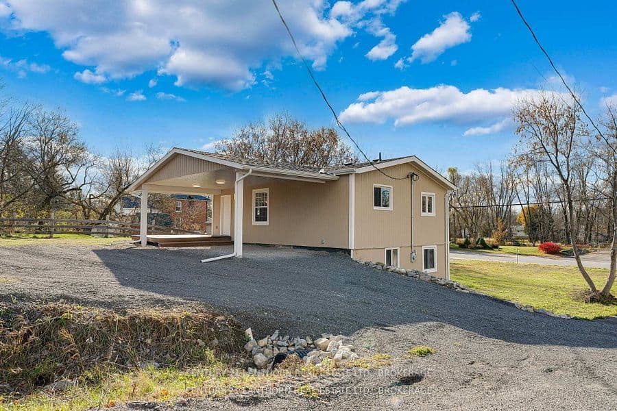 6682 Wheeler Street, Stone Mills, ON K0K 3G0