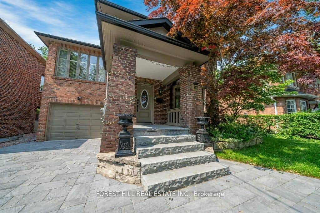 82 Brooke Avenue, Toronto, ON M5M 2J9