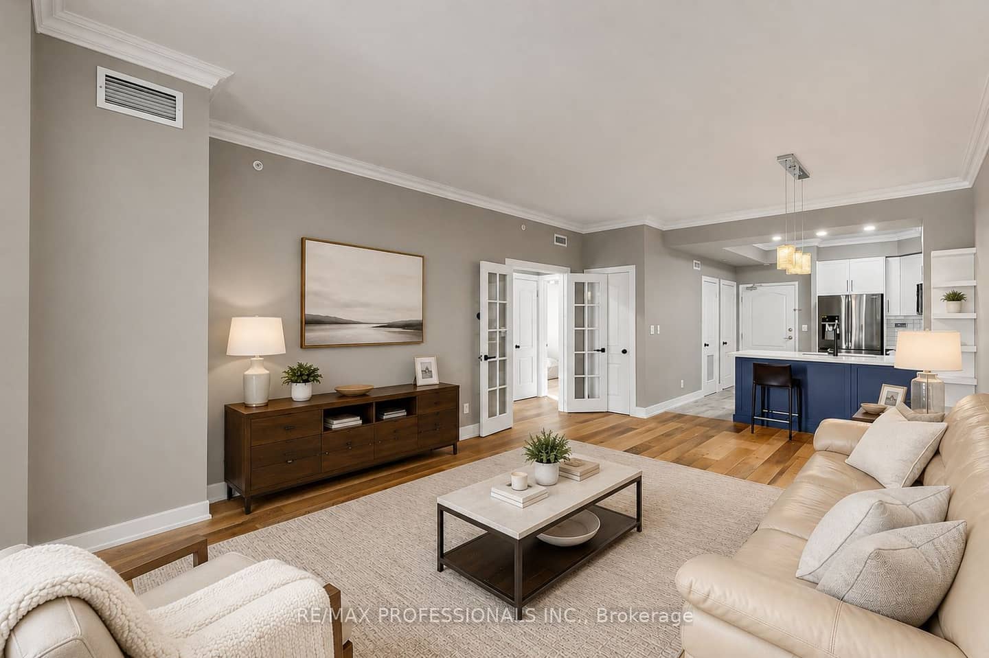 3531 Lake Shore Boulevard W 206, Toronto, ON M8W 1P4