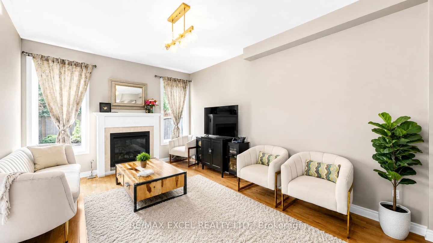 176 Sir Sanford Fleming Way, Vaughan, ON L6A 0V4