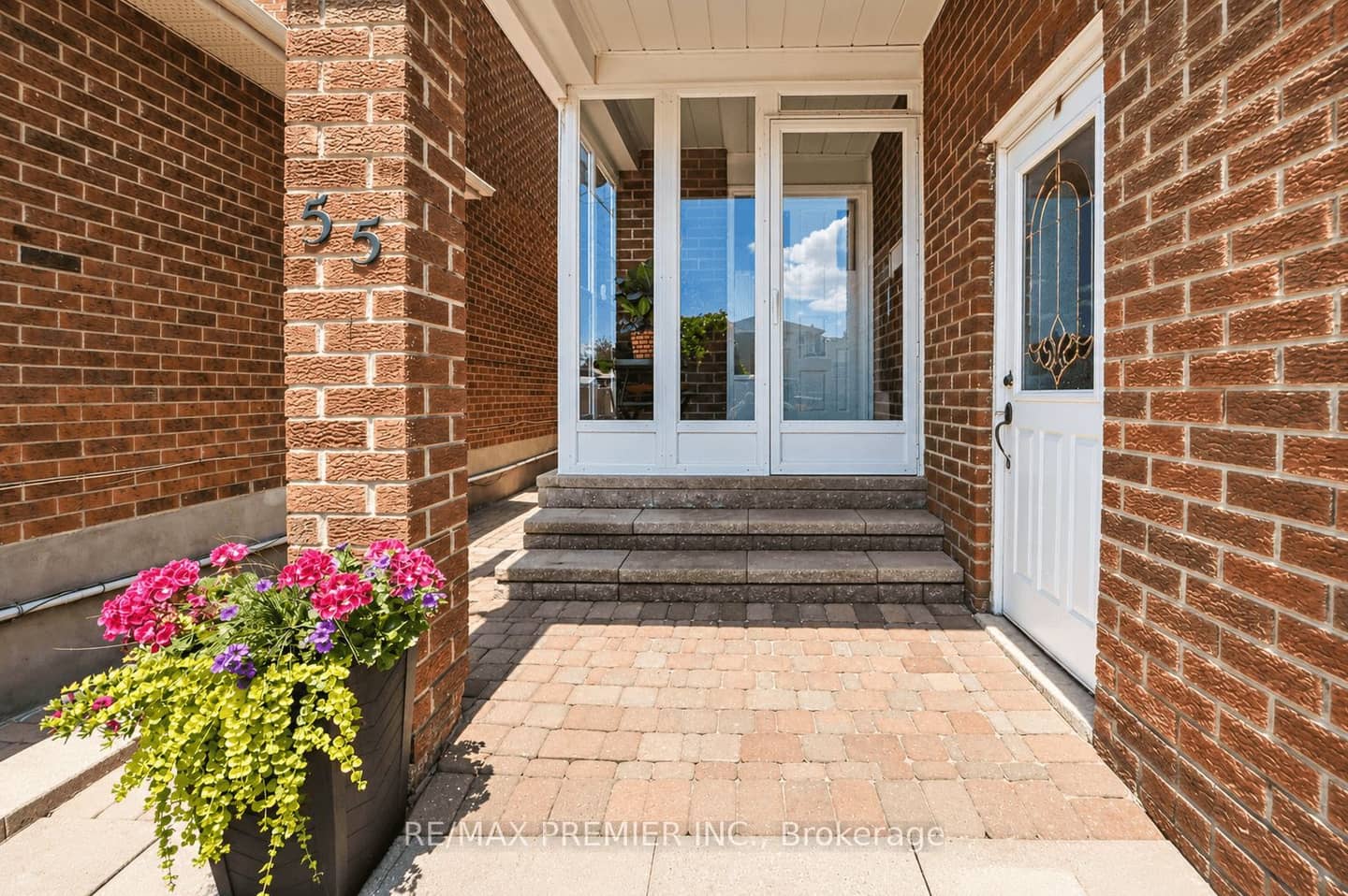 55 Deerpark Crescent, Brampton, ON L6X 2T6