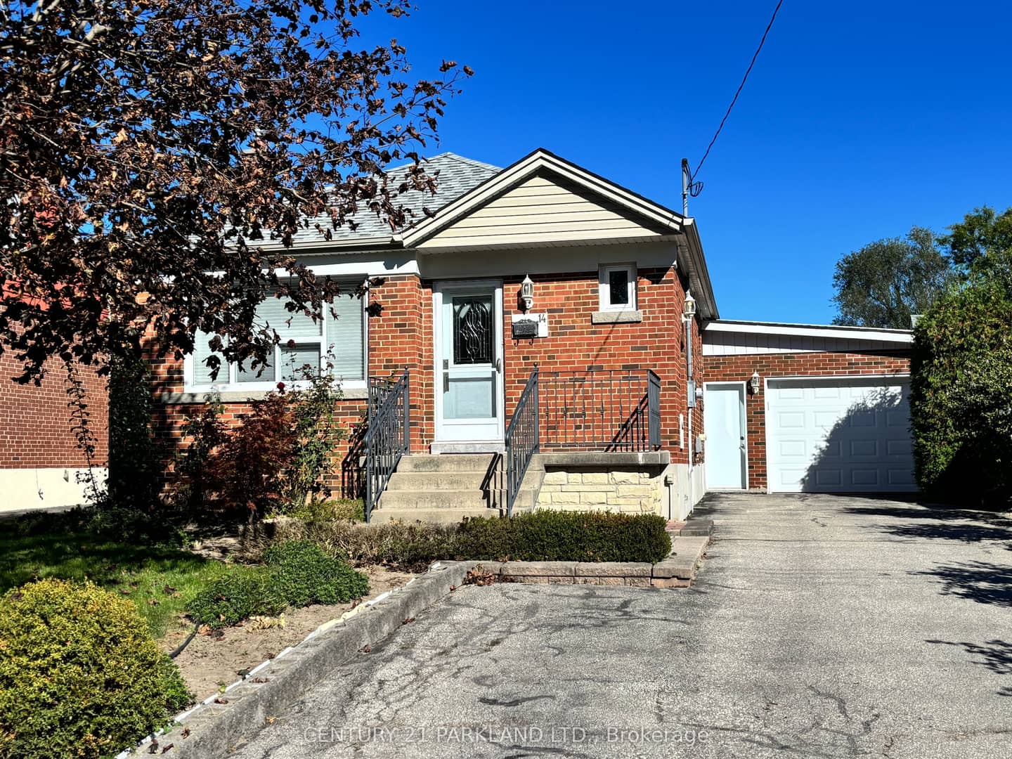 14 Orlando Boulevard, Toronto, ON M1R 3N4