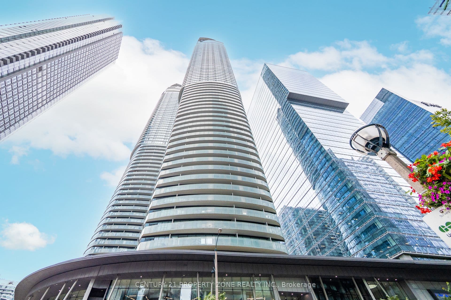 14 York Street 4409, Toronto, ON M5J 0B1