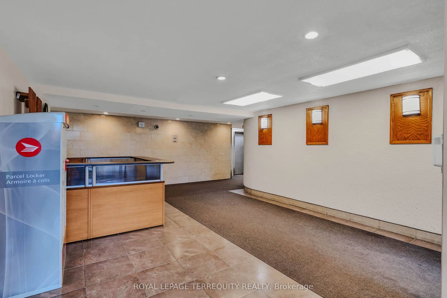 180 Markham Road 816, Toronto, ON M1M 2Z9