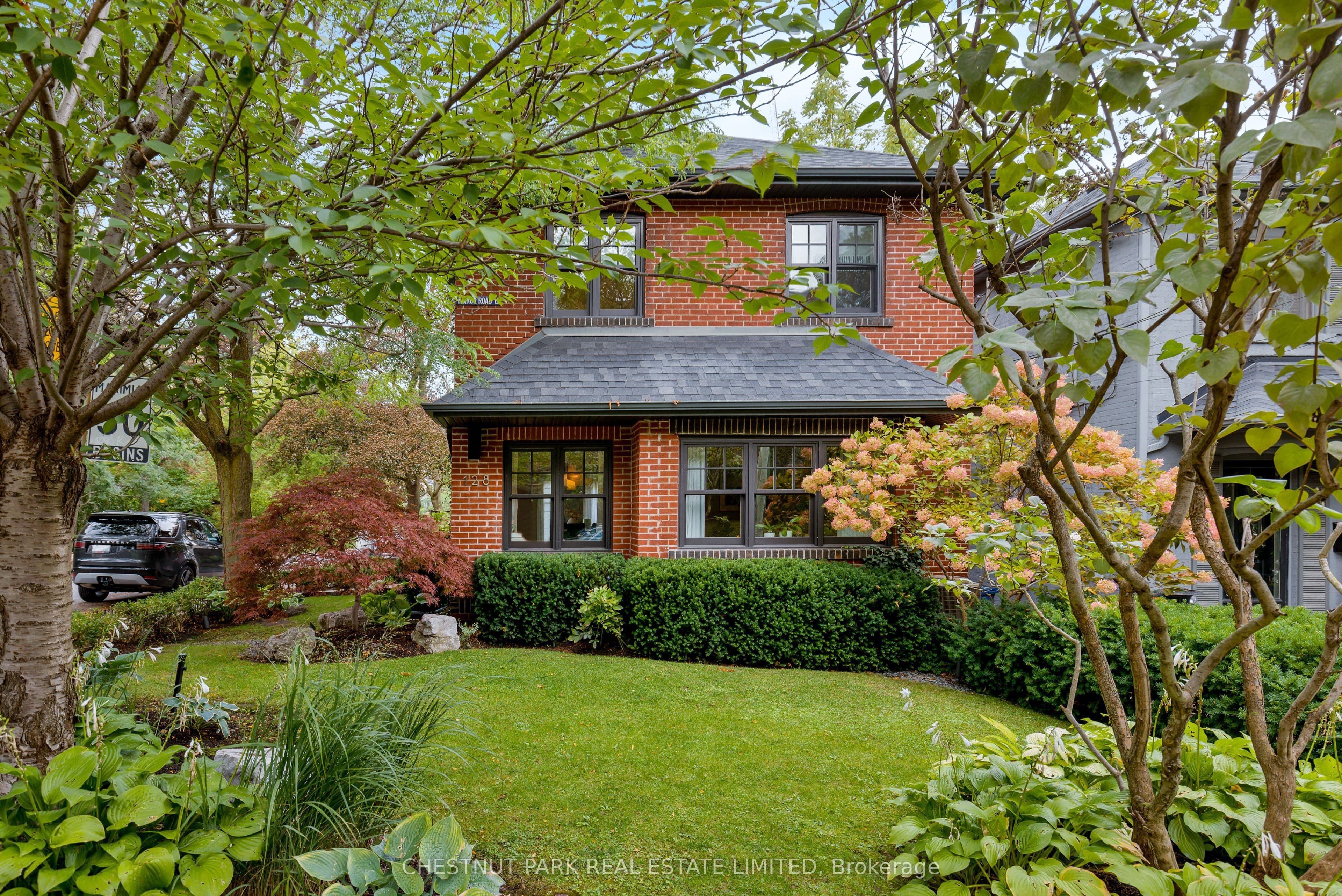 128 Manor Road E, Toronto, ON M4S 1R6