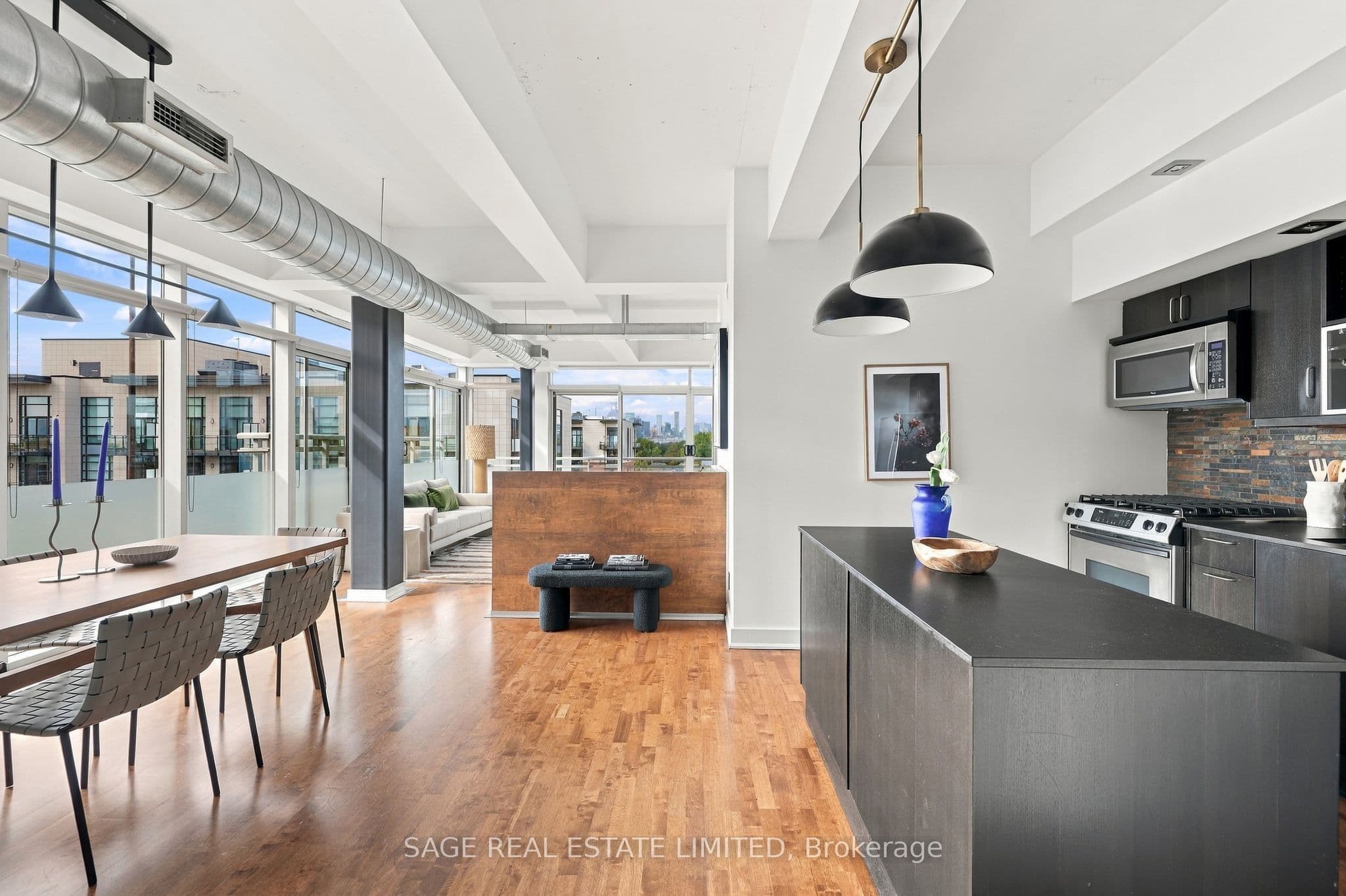 233 Carlaw Avenue 601, Toronto, ON M4M 3N6
