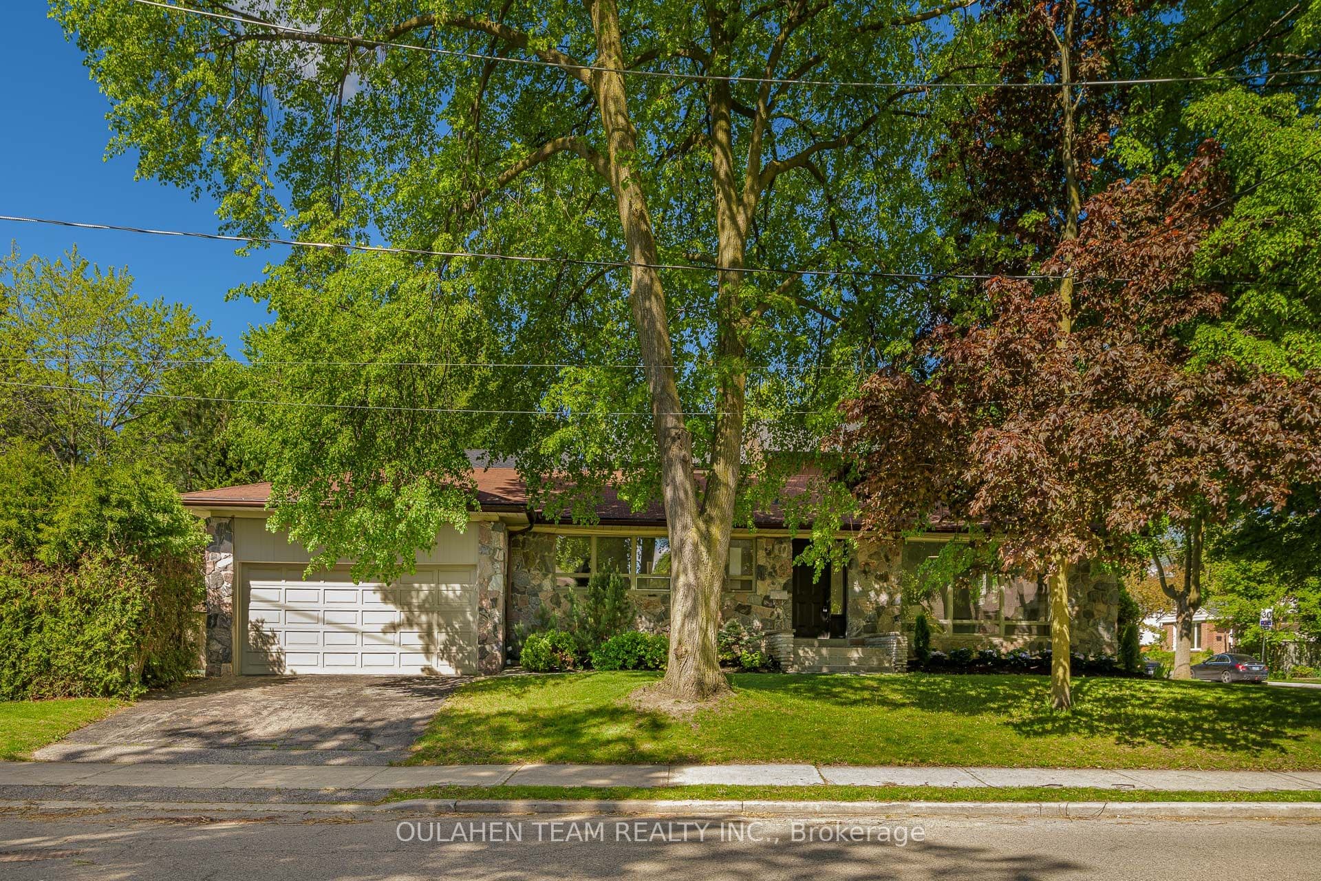 55 Foxwarren Drive, Toronto, ON M2K 1L1