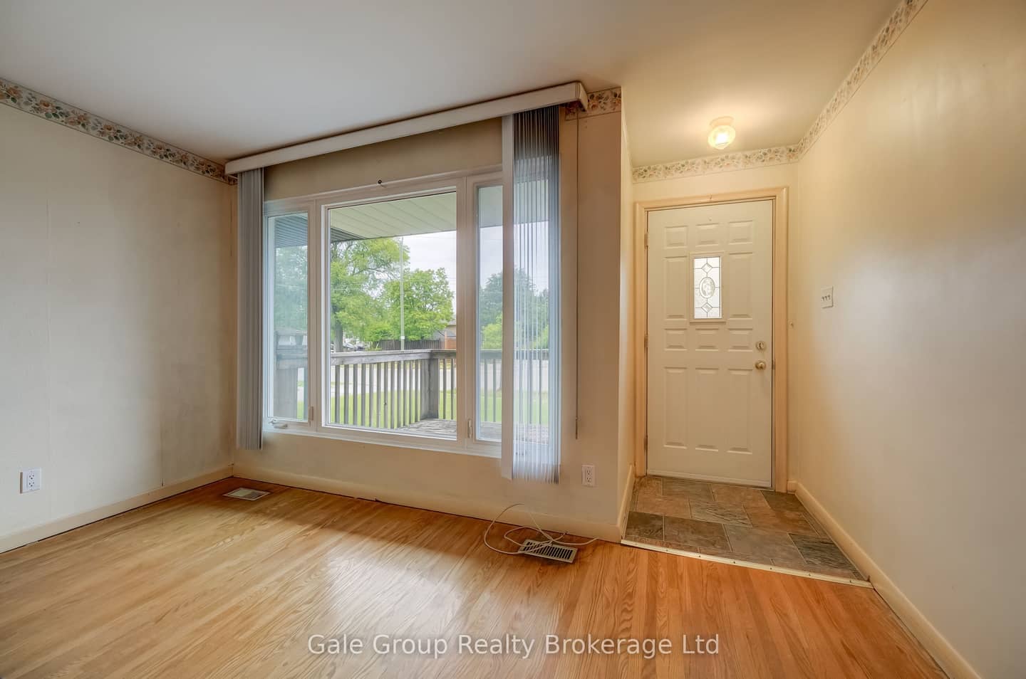 6 Langstone Crescent, Halton Hills, ON L7G 4N3
