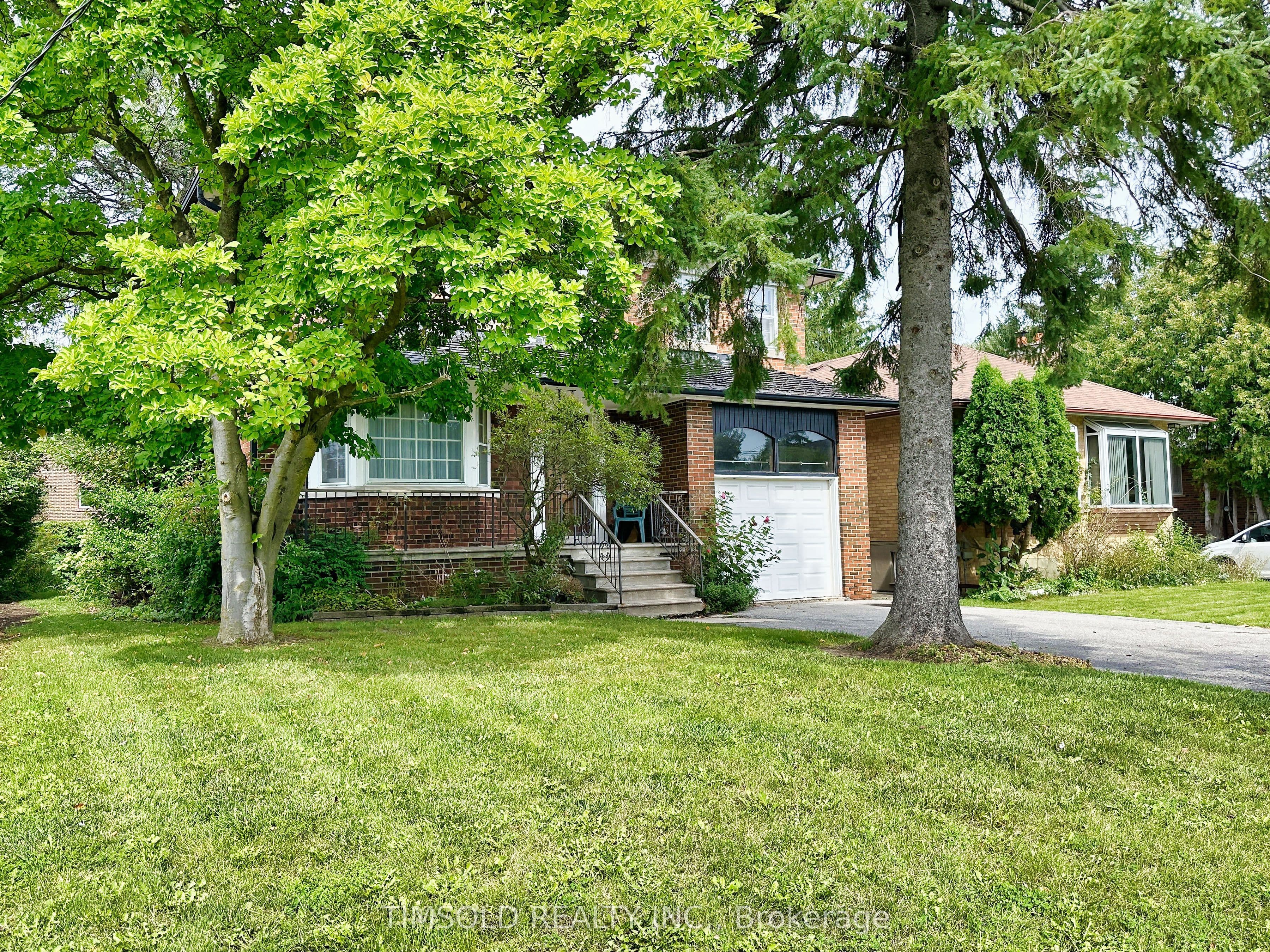 370 Ellerslie Avenue, Toronto, ON M2R 1B9