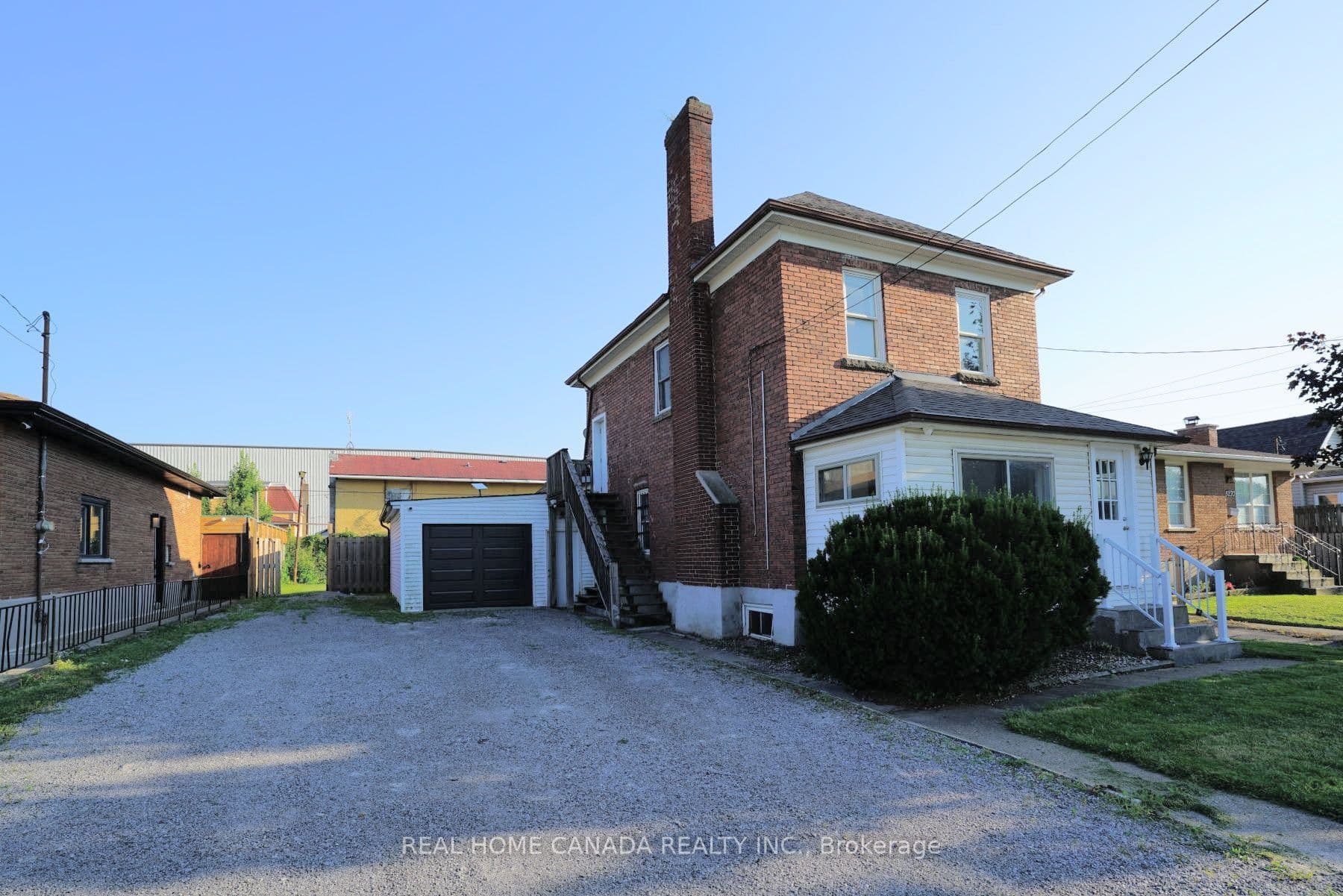 5262 KITCHENER Street, Niagara Falls, ON L2G 1B3