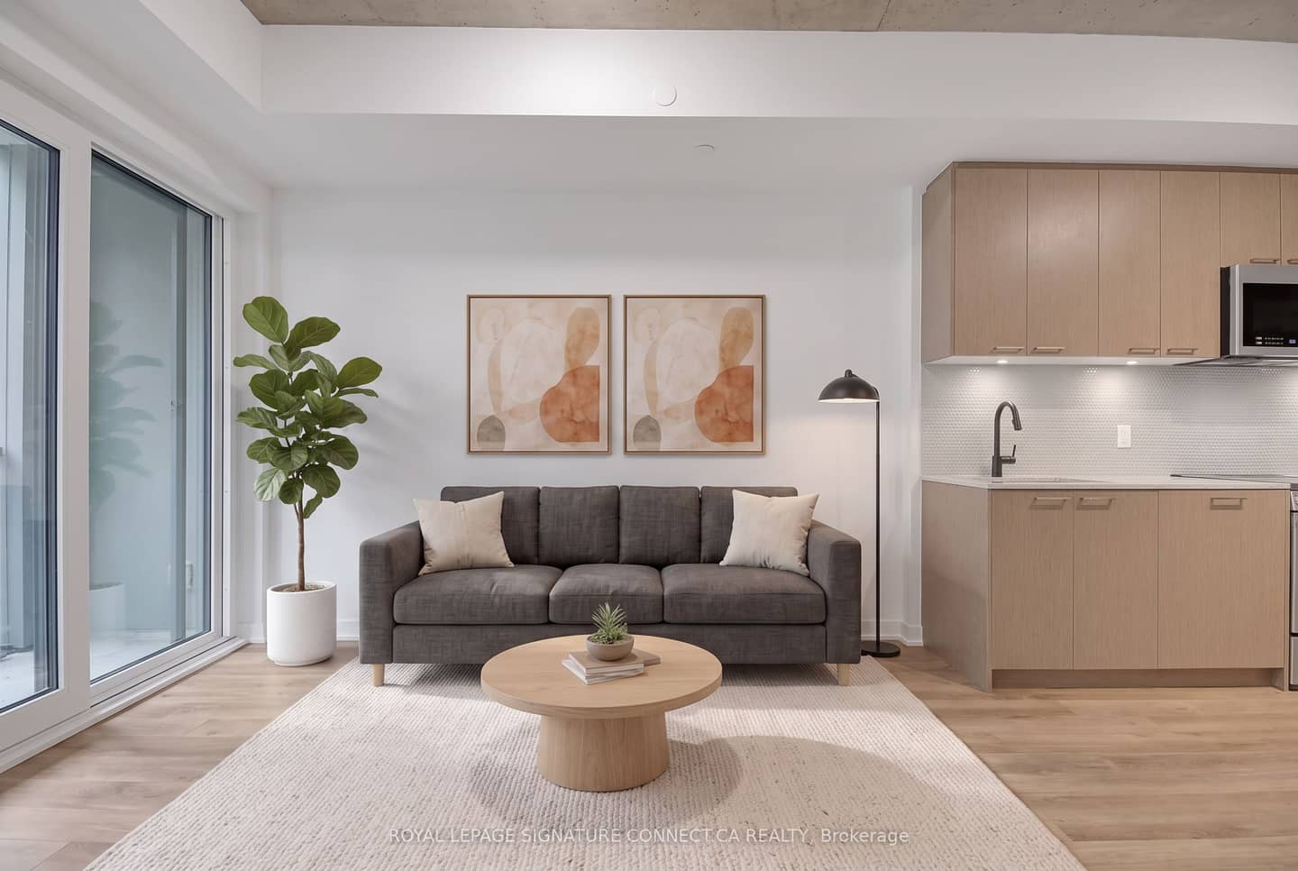 1808 St Clair Avenue 410, Toronto, ON M6N 0C1
