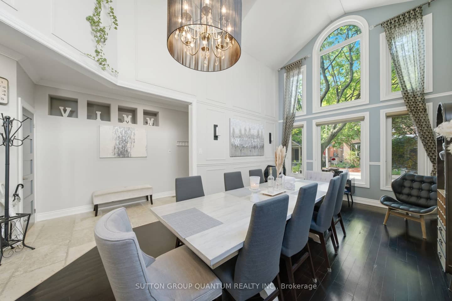 2345 Joshua Drive, Burlington, ON L7L 6N6
