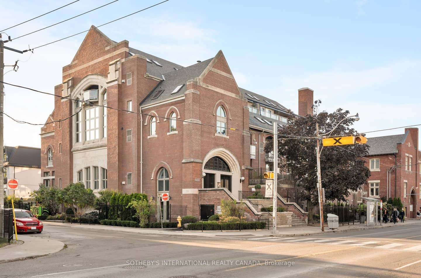 660 Pape Street 102, Toronto, ON M4K 3S5
