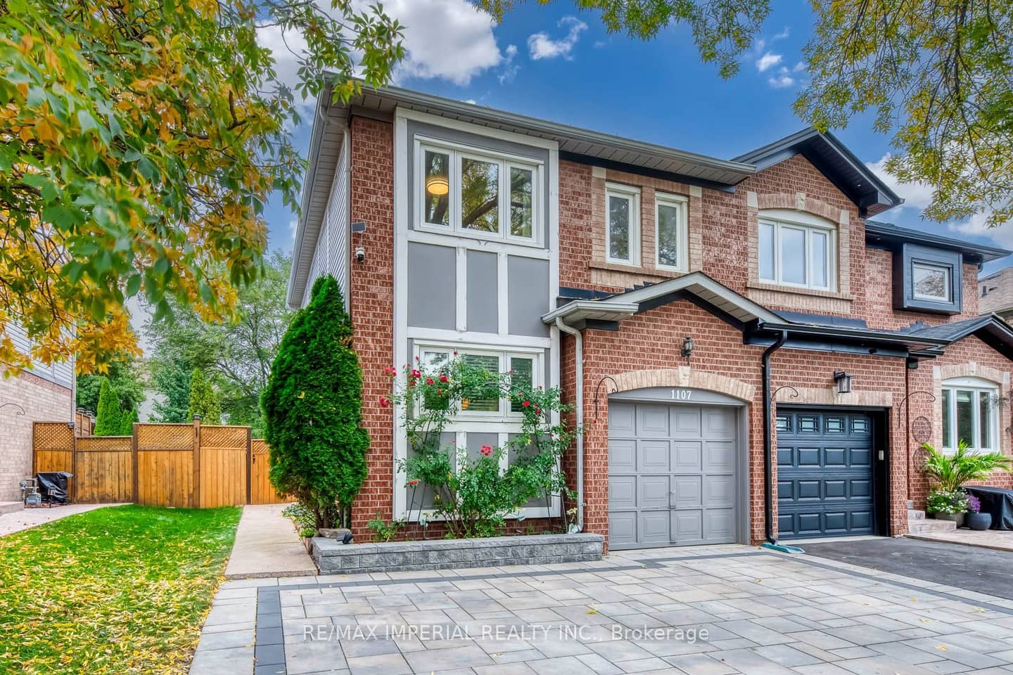 1107 Gable Drive, Oakville, ON L6J 7R3