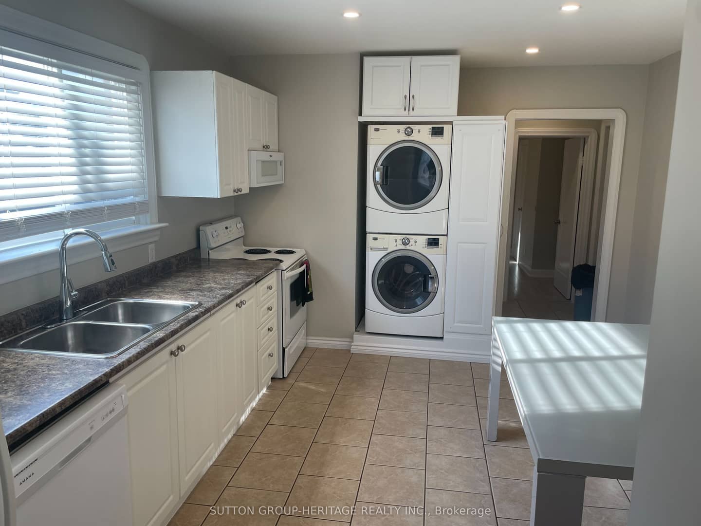 236 Mcnaughton Avenue, Oshawa, ON L1H 3B6
