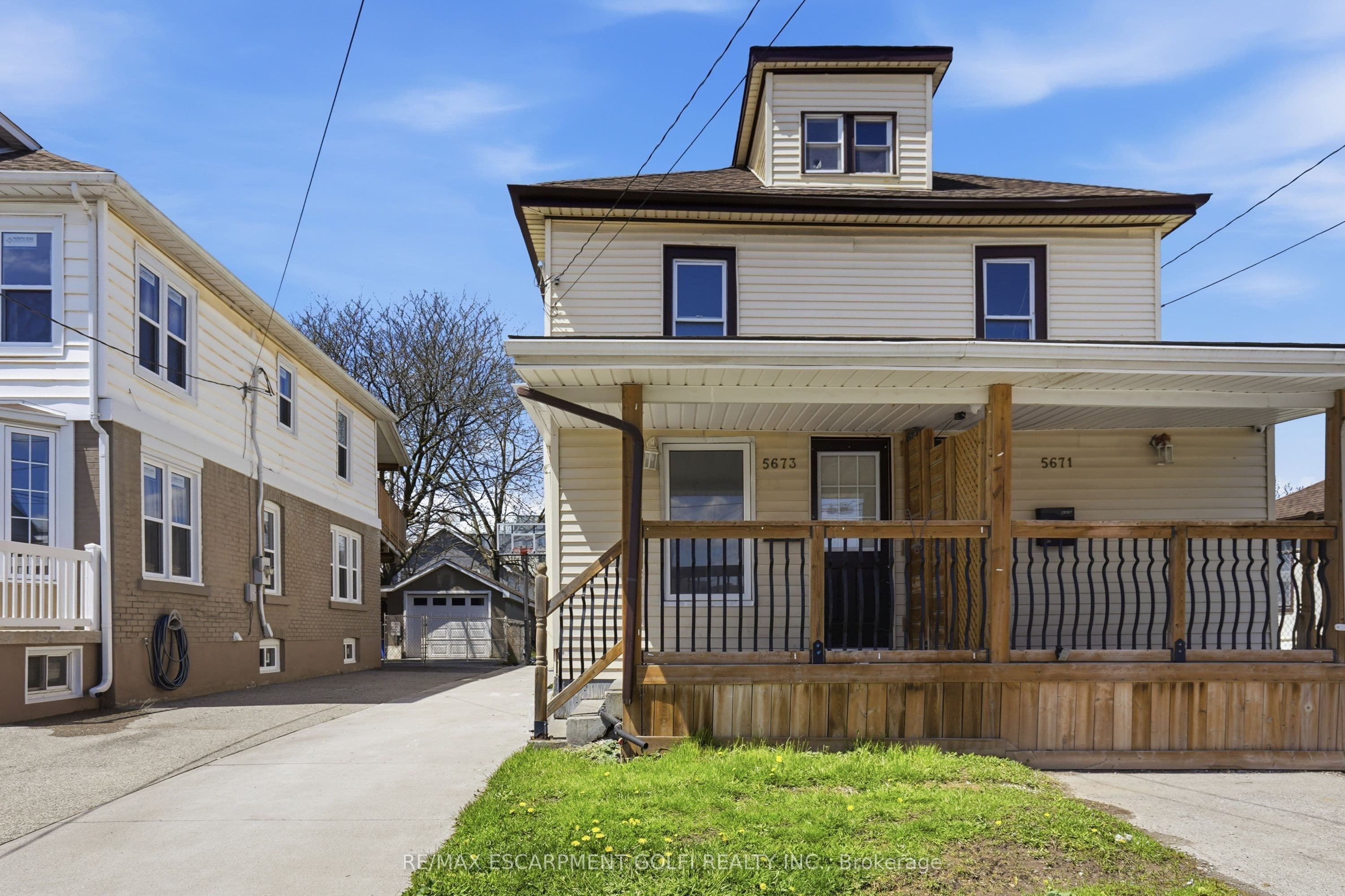5671 Desson Avenue, Niagara Falls, ON L2G 3T3