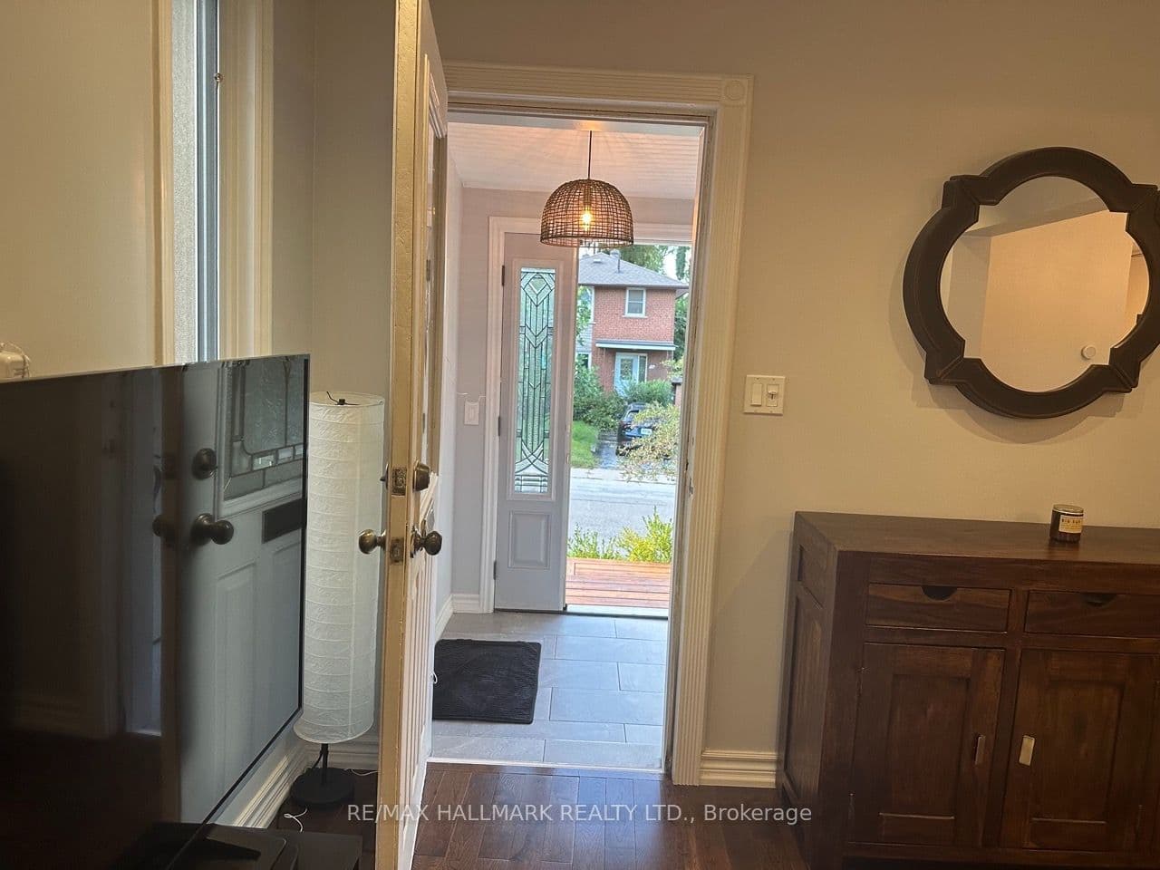 15 Daniels Street, Toronto, ON M8Y 1L6