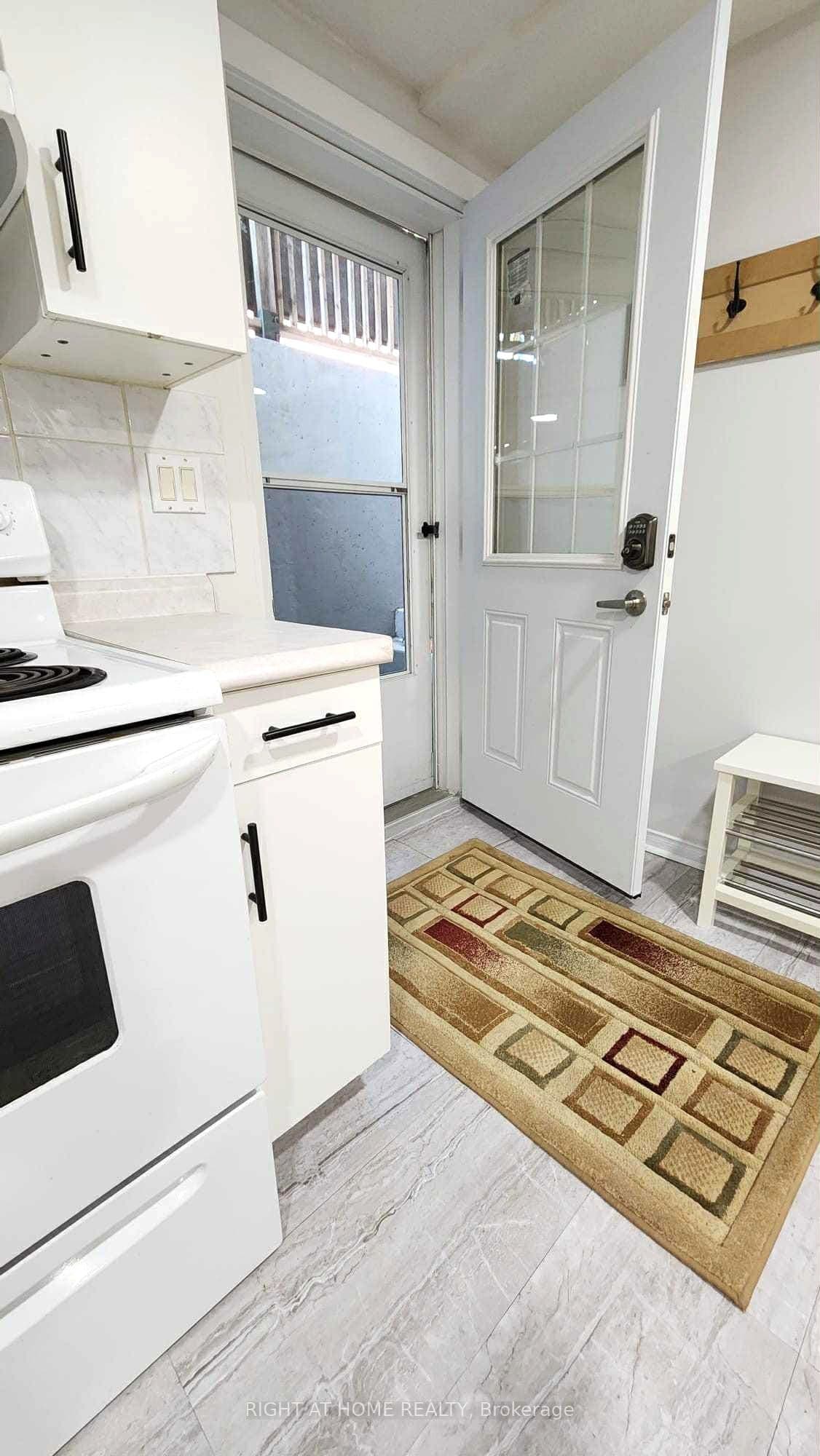 44 Meadowlands Boulevard BASEMENT, Hamilton, ON L9K 1H8