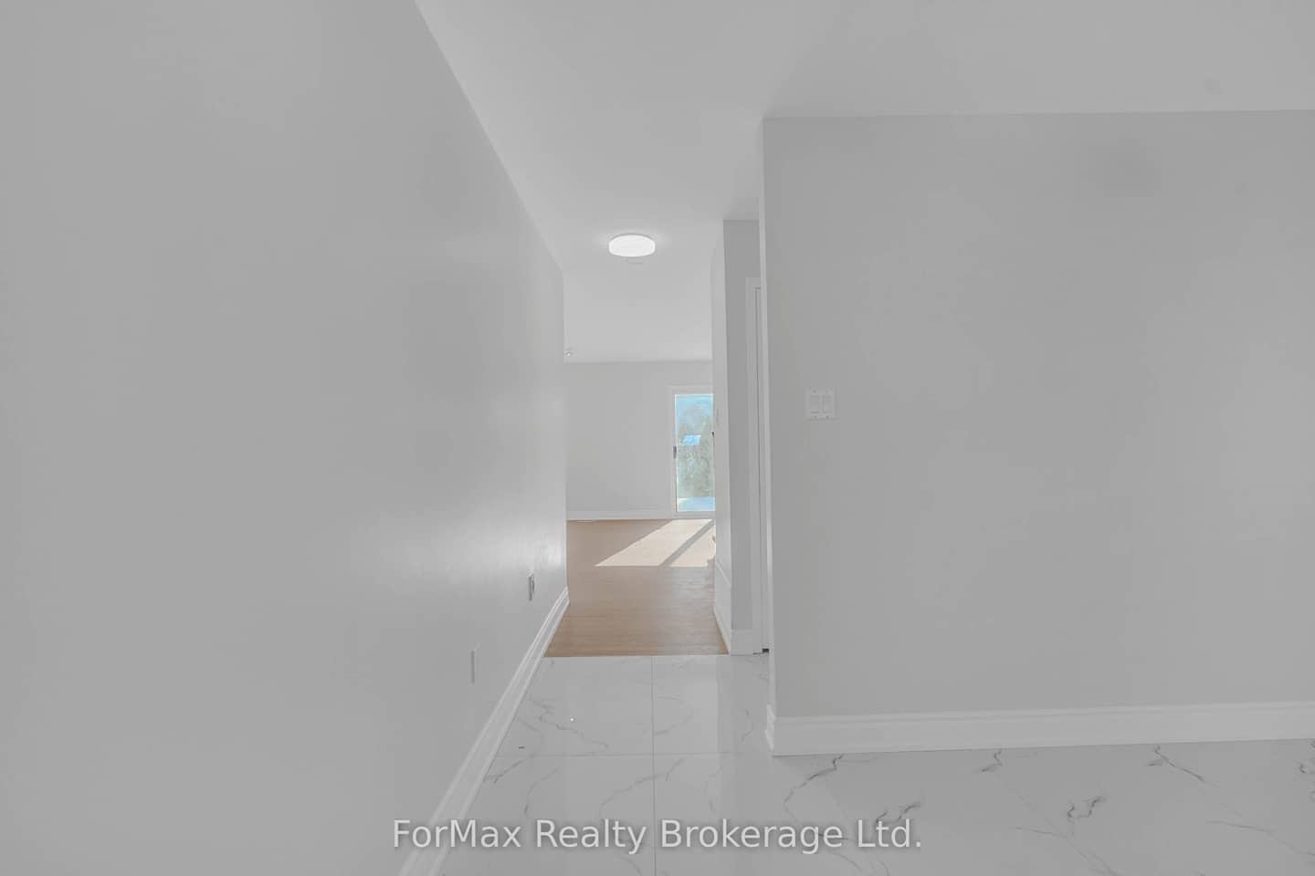 23 Drew Court, Whitby, ON L1N 8X6
