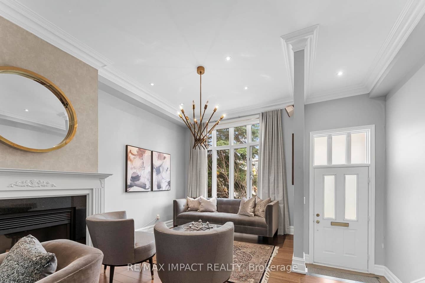 260 Russell Hill Road 13, Toronto, ON M4V 2T2