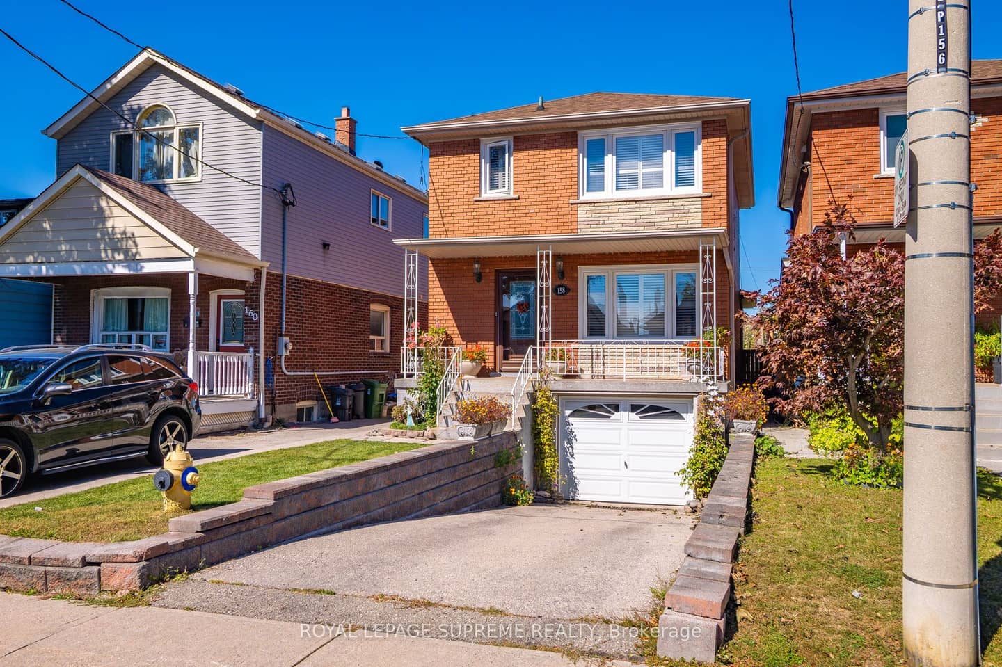 158 Aileen Avenue, Toronto, ON M6M 1G2