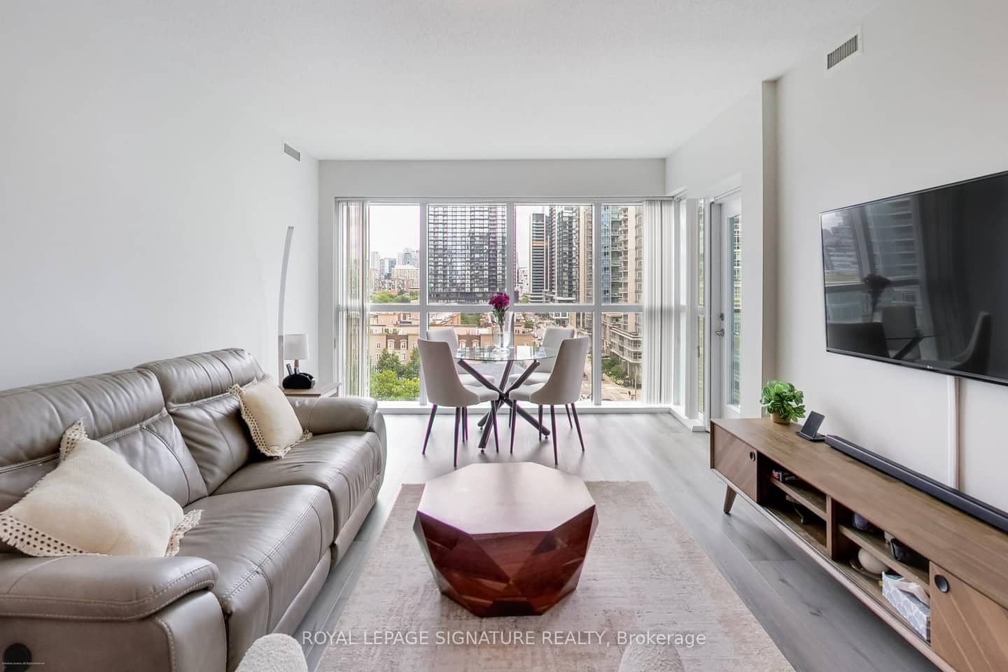 69 Lynn Williams Street 904, Toronto, ON M6K 3R7