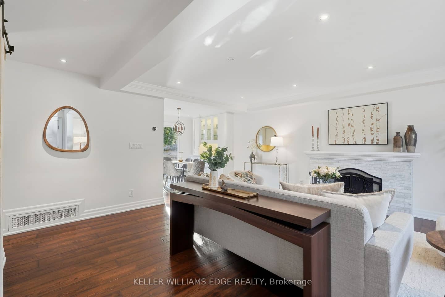 706 Brentwood Drive, Burlington, ON L7S 1S4