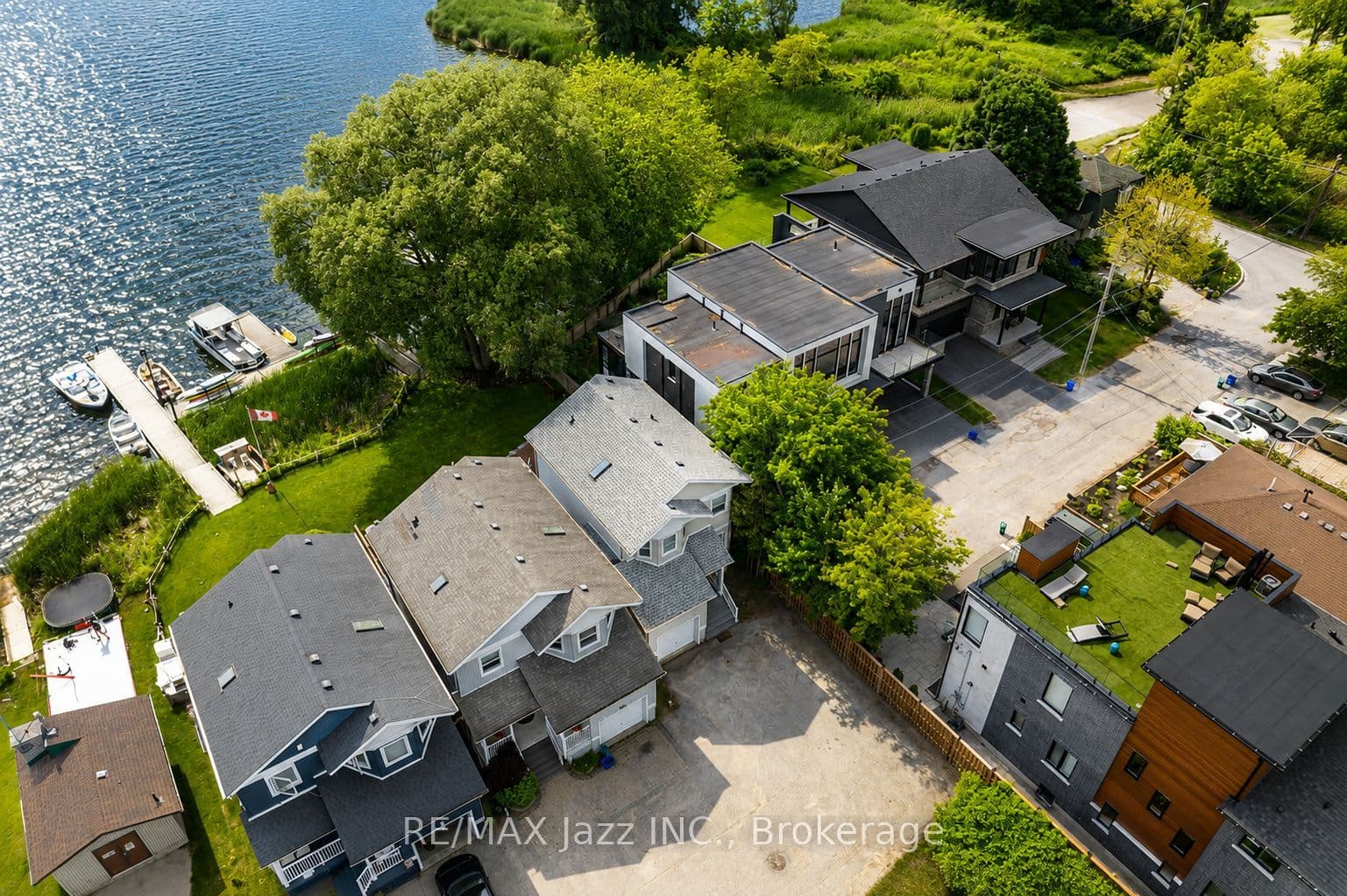 1236 Bayview Street, Pickering, ON L1W 1E6
