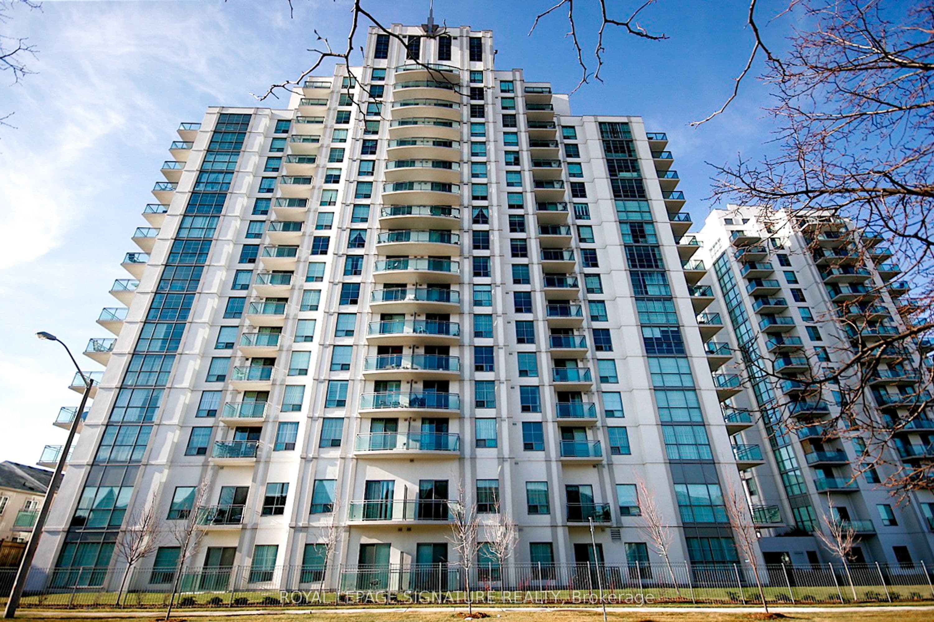 8 Rosebank Drive 3M, Toronto, ON M1B 5Z3