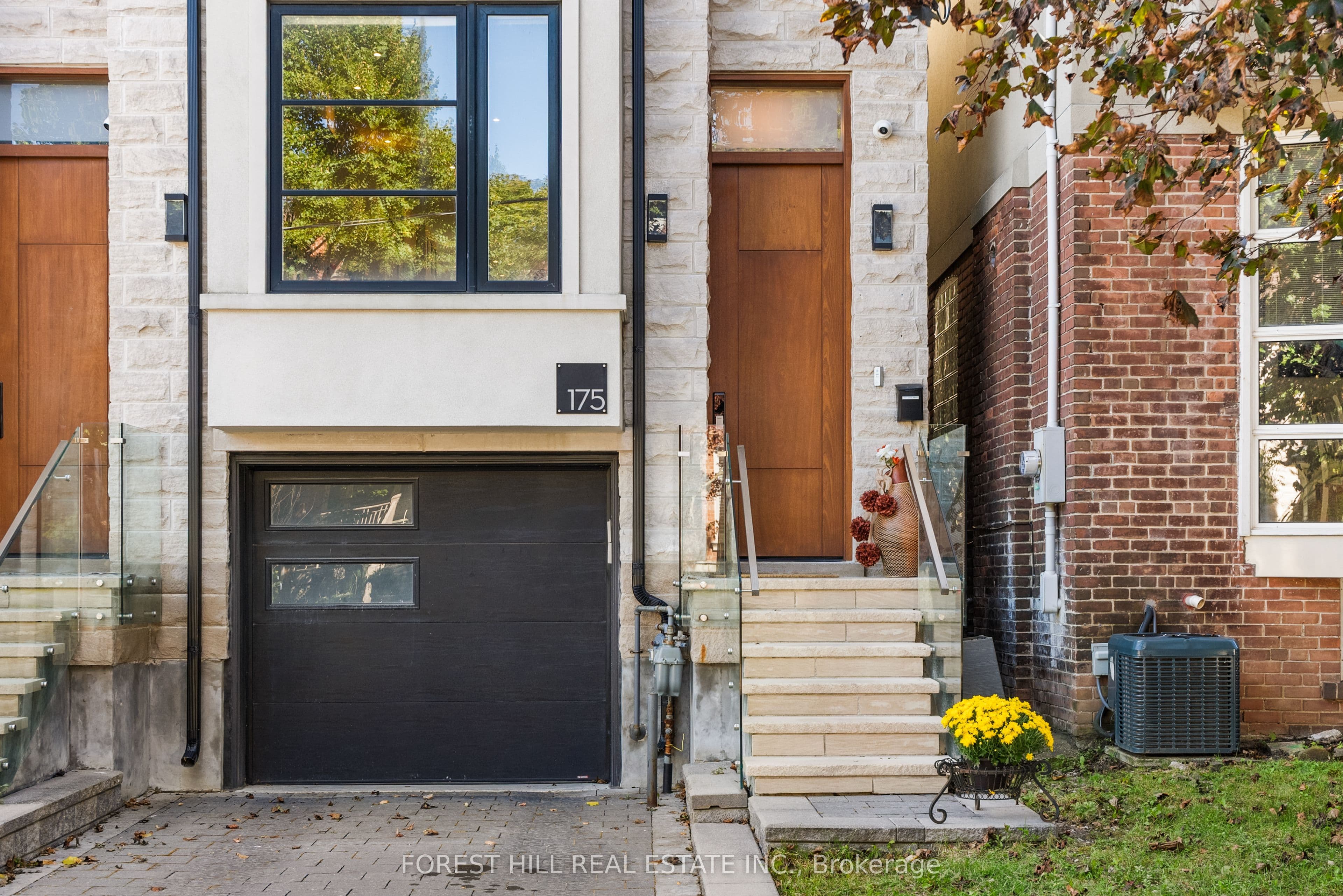 175 Ranleigh Avenue, Toronto, ON M4N 1X3