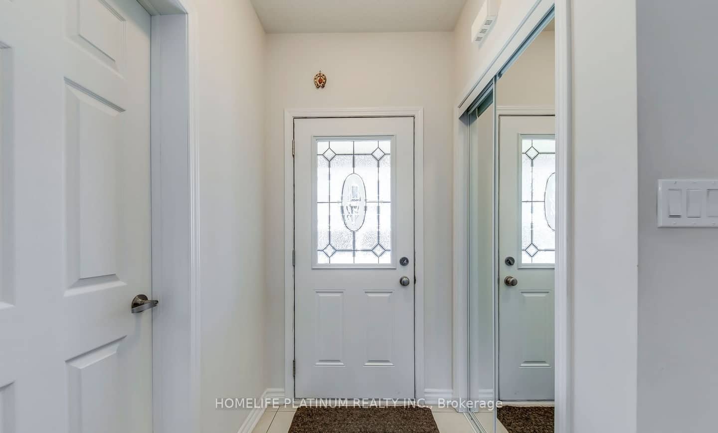 1682 Copeland Circle, Milton, ON L9T 8X8