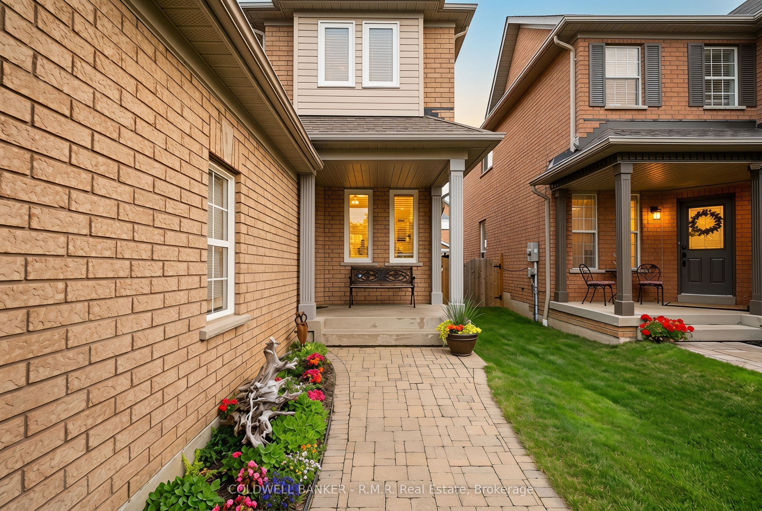 6 Merchants Avenue, Whitby, ON L1P 1S1