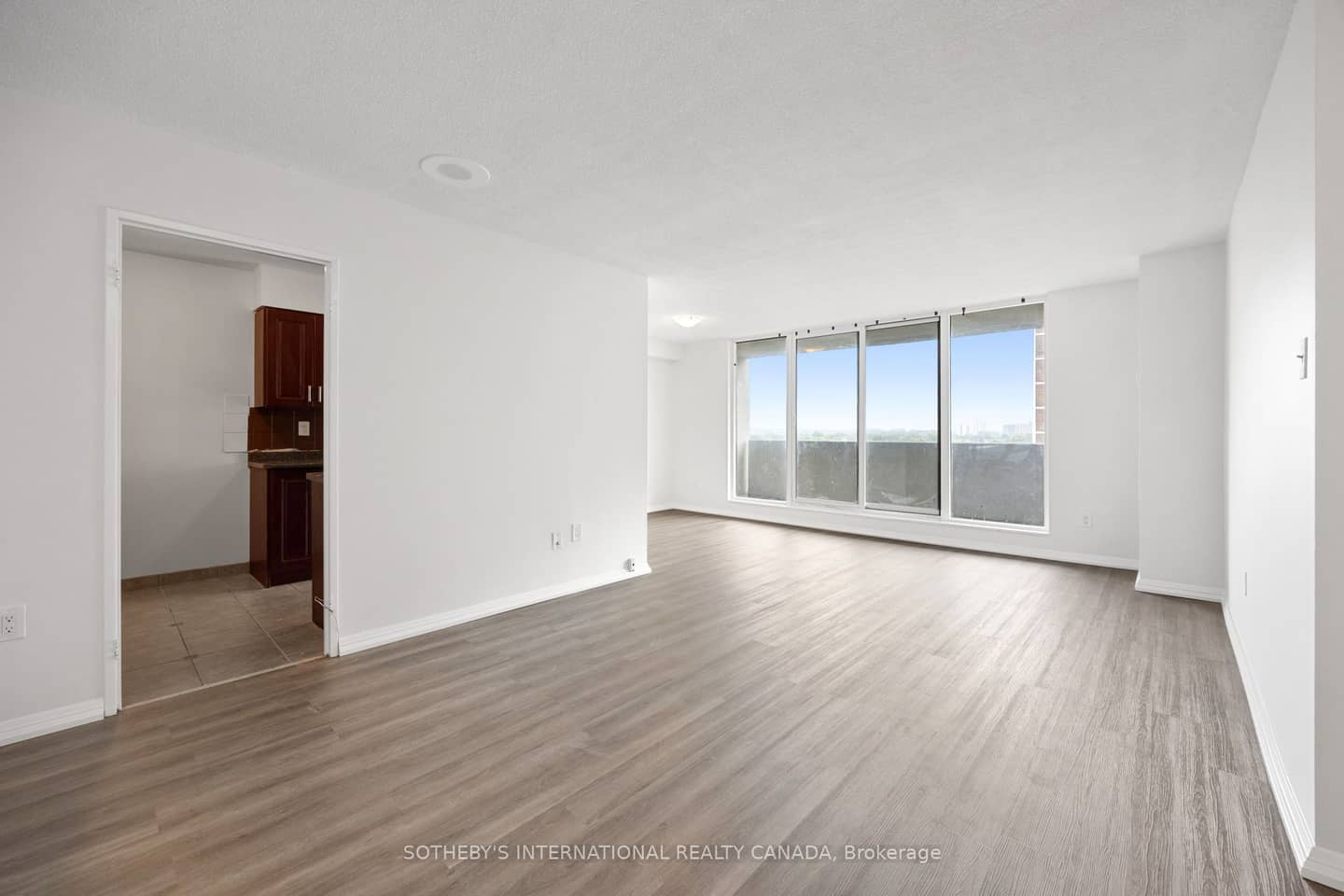 100 Prudential Drive 911, Toronto, ON M1P 4V4