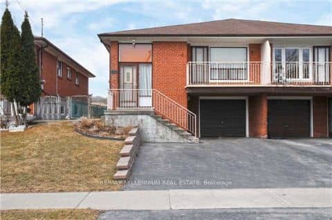151 Ardwick Boulevard, Toronto, ON M9M 1W3