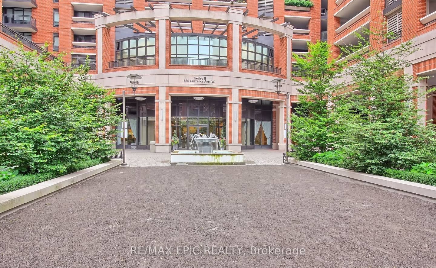 830 LAWRENCE Avenue W 1203, Toronto, ON M6A 1C3