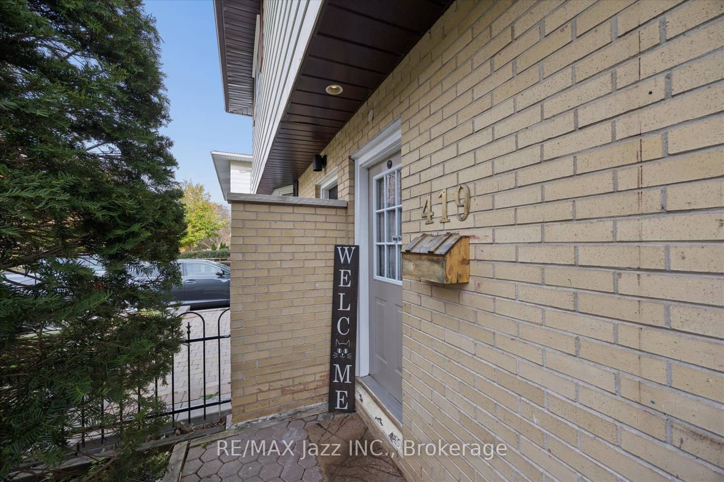 419 Maplewood Drive, Oshawa, ON L1G 5R7