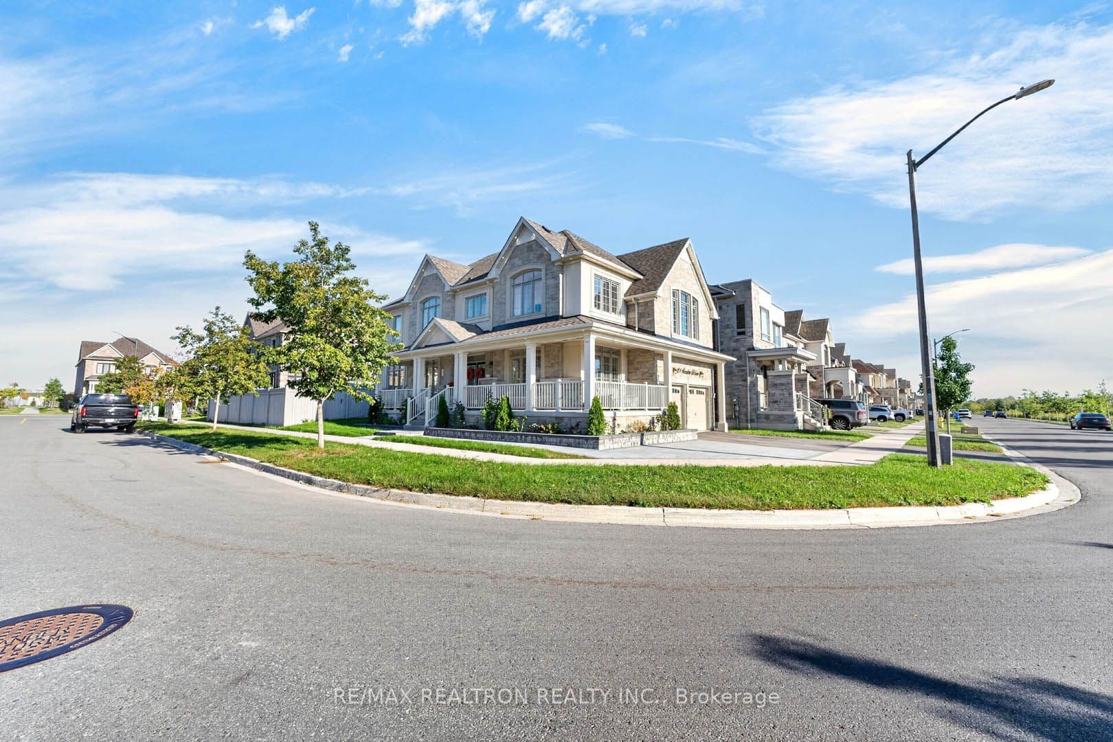 21 Souter Drive, Whitby, ON L1P 0J6