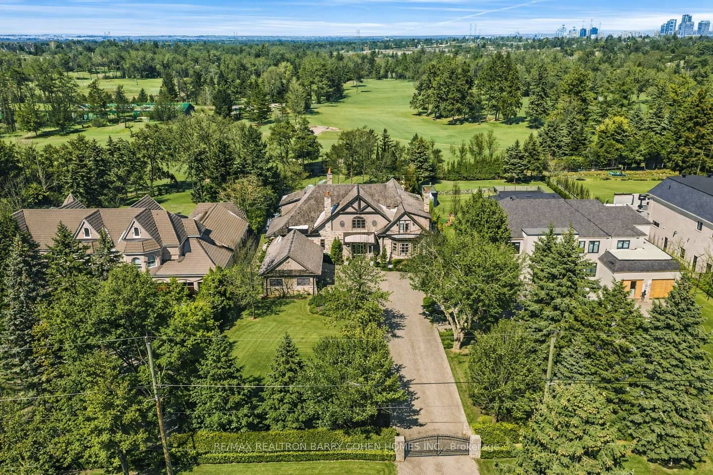 55 Thornbank Road, Vaughan, ON L4J 2A1