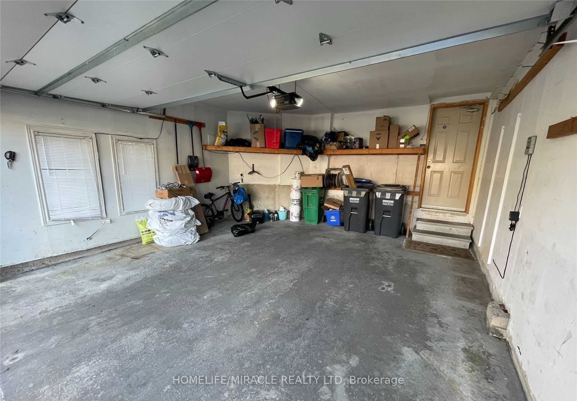 6 Sweet Briar Lane Bsmt, Brampton, ON L6Z 4V3